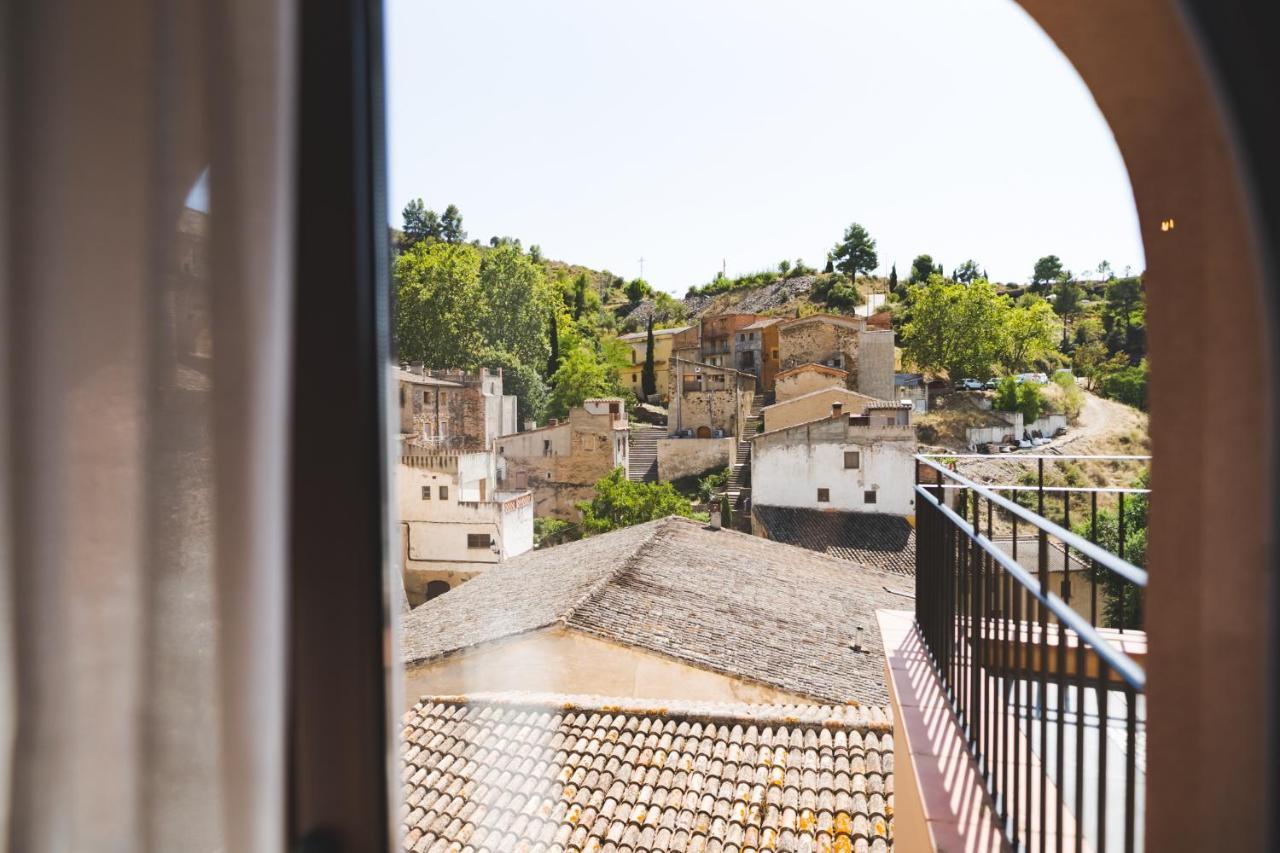 Ora Hotel Priorat Torroja Esterno foto
